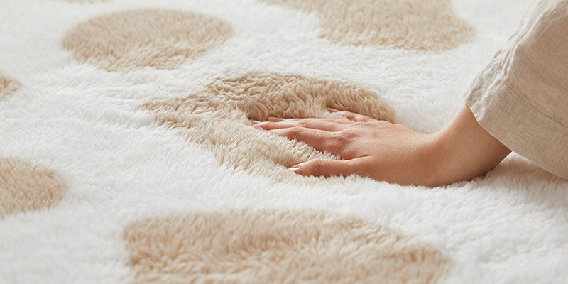 毛布の生地をいたわる洗い方・お手入れ方法！
