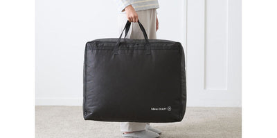 羽毛ふとんや来客用ふとんの賢い収納方法はこれ！スペースや湿気対策の悩みをスッキリ解決する【スマートダウンバッグ】が優秀すぎる