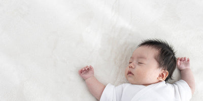 子供や赤ちゃんはベッドから転落の危険に注意！親子で安全・快適に眠れるおすすめの寝具2選